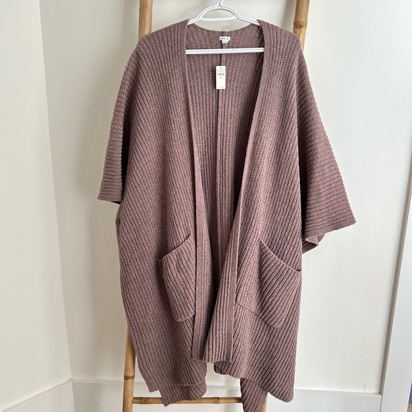 Women’s Cardigan - Picture 1 of 2